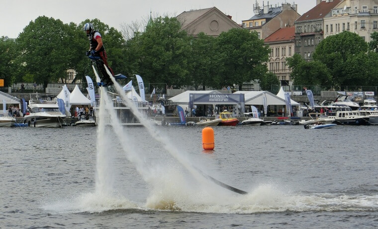 flyboard-apisteuta